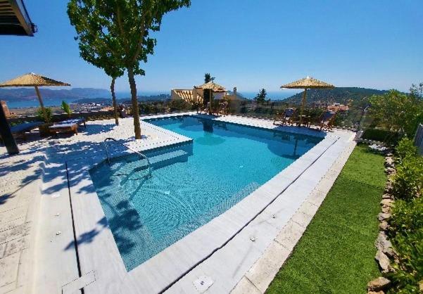 "Stergiou Luxury Apartment 2Nd Floor" Με Κοινη Πισινα Saronida Kültér fotó