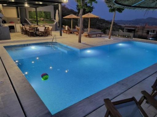 "Stergiou Luxury Apartment 2Nd Floor" Με Κοινη Πισινα Saronida Kültér fotó