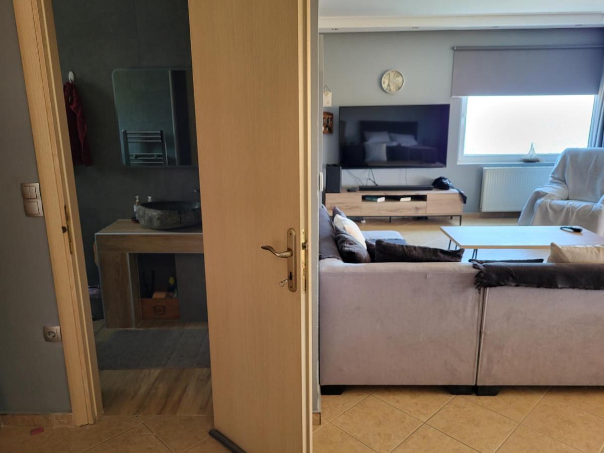 "Stergiou Luxury Apartment 2Nd Floor" Με Κοινη Πισινα Saronida Kültér fotó