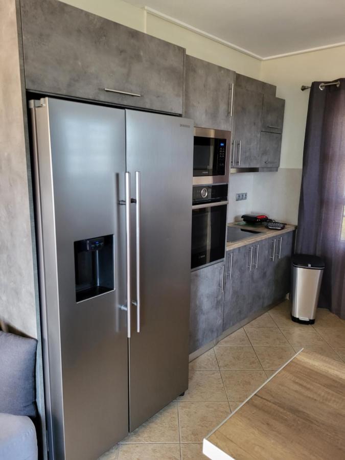 "Stergiou Luxury Apartment 2Nd Floor" Με Κοινη Πισινα Saronida Kültér fotó